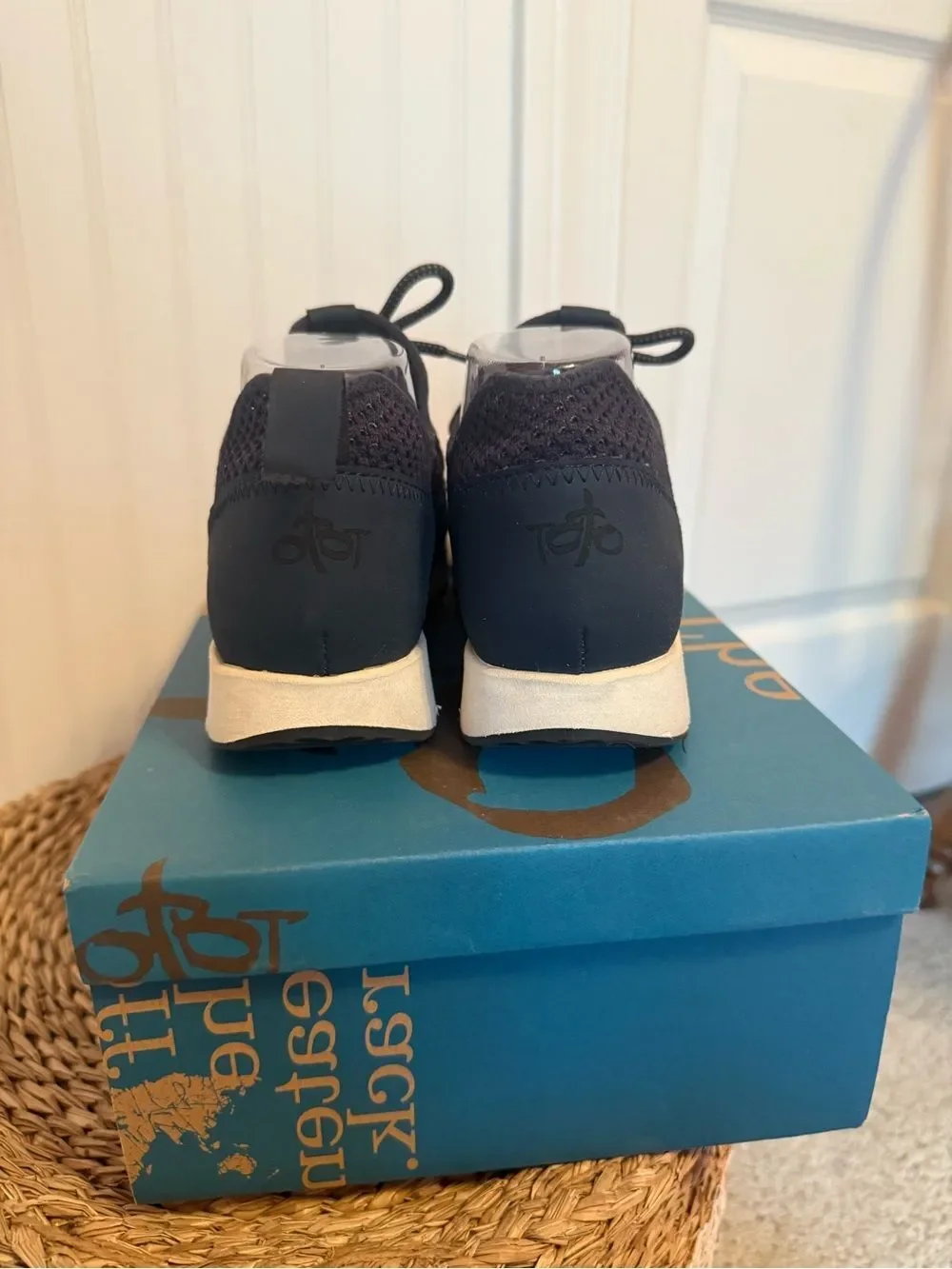 OTBT Women's Blue and White Knit Lace-Up Sneakers
